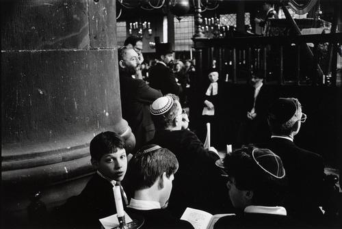 [Synagogedienst ter gelegenheid van 40 jaar Israël in de Portugese Synagoge]