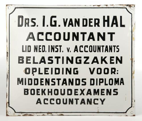 [Firmabord accountant Drs. I. G. van der Hal]